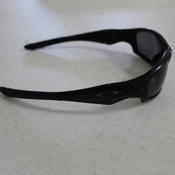 Oakley Straight Jacket Polarized Sunglasses - Picture 3 of 8